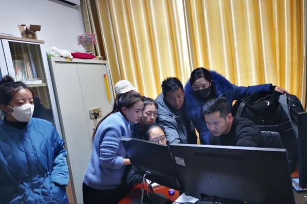 称多县公安局警务保障室